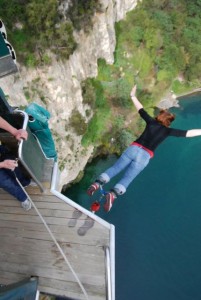 Amanda bungee jumping