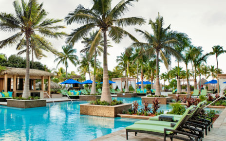 The Aruba Marriott pool